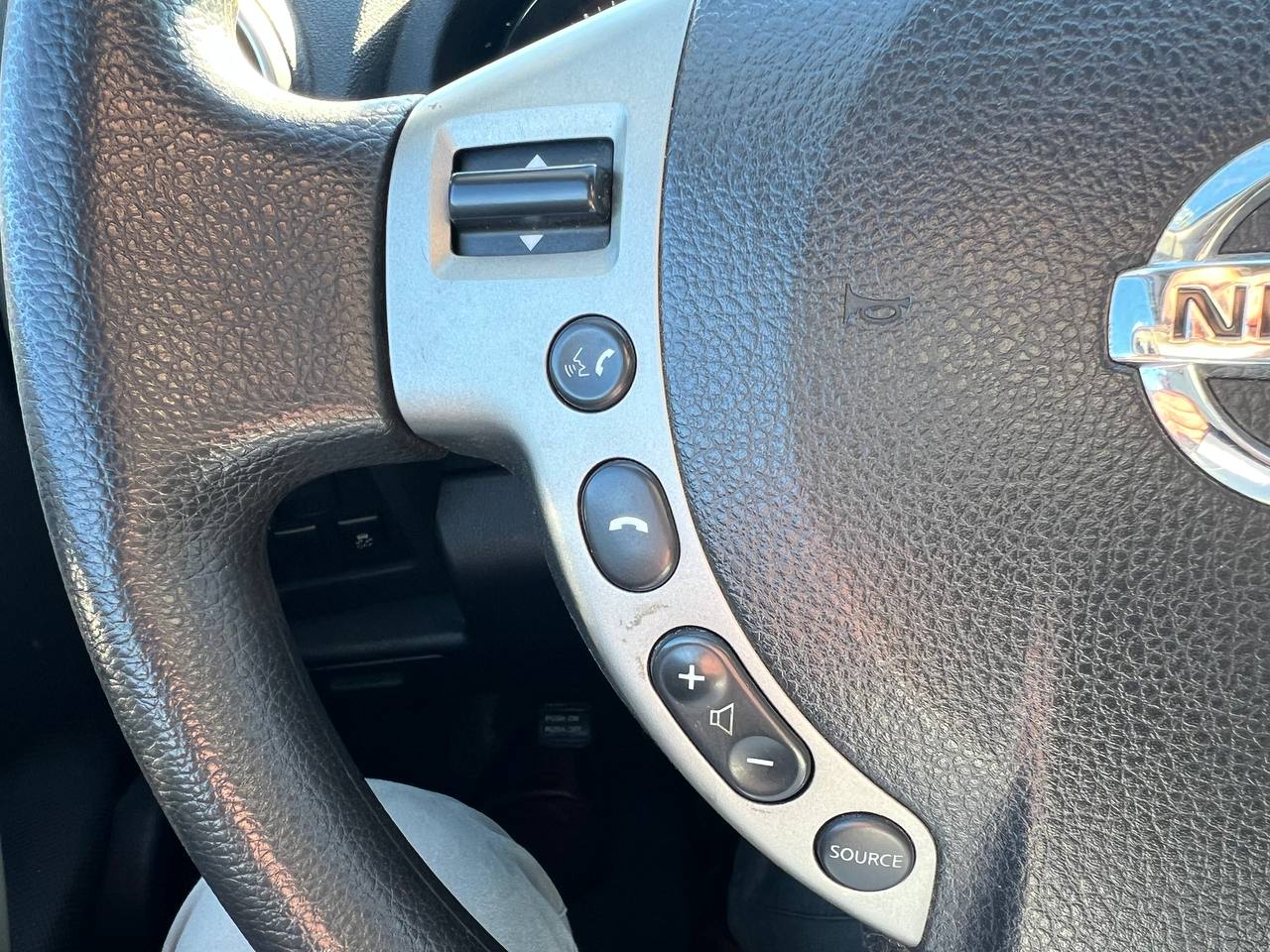 2013 Nissan Rogue S** Image principale