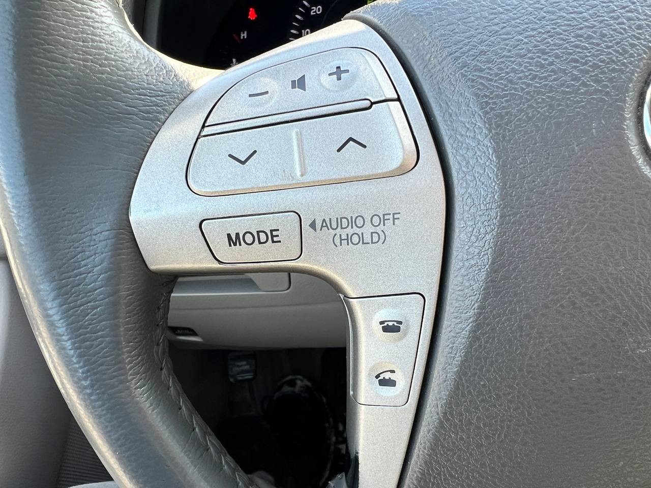 2009 Toyota Camry Hybrid**TOIT OUVRANT**MAGS**PUSH START** Image principale