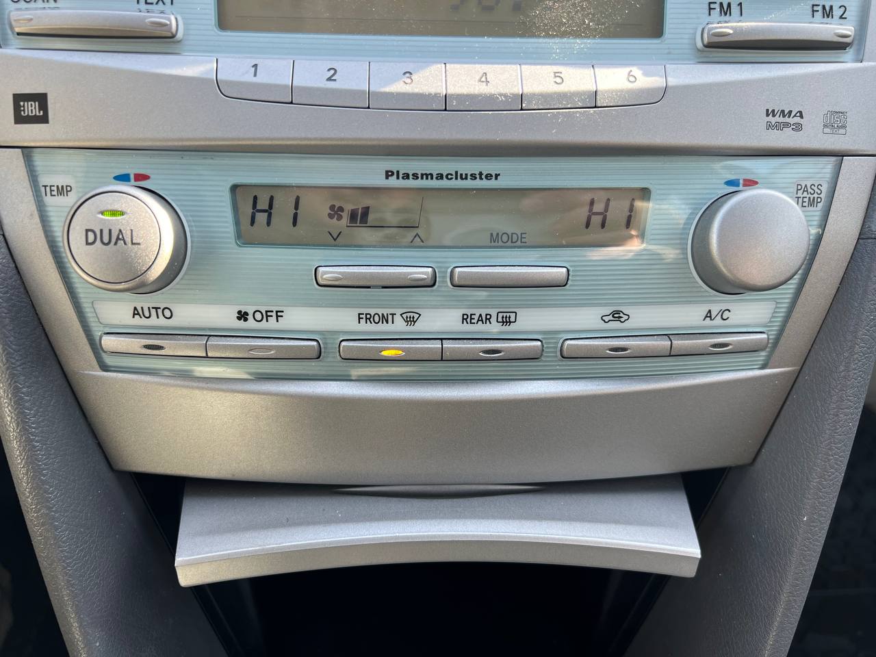 2009 Toyota Camry Hybrid**TOIT OUVRANT**MAGS**PUSH START** Image principale