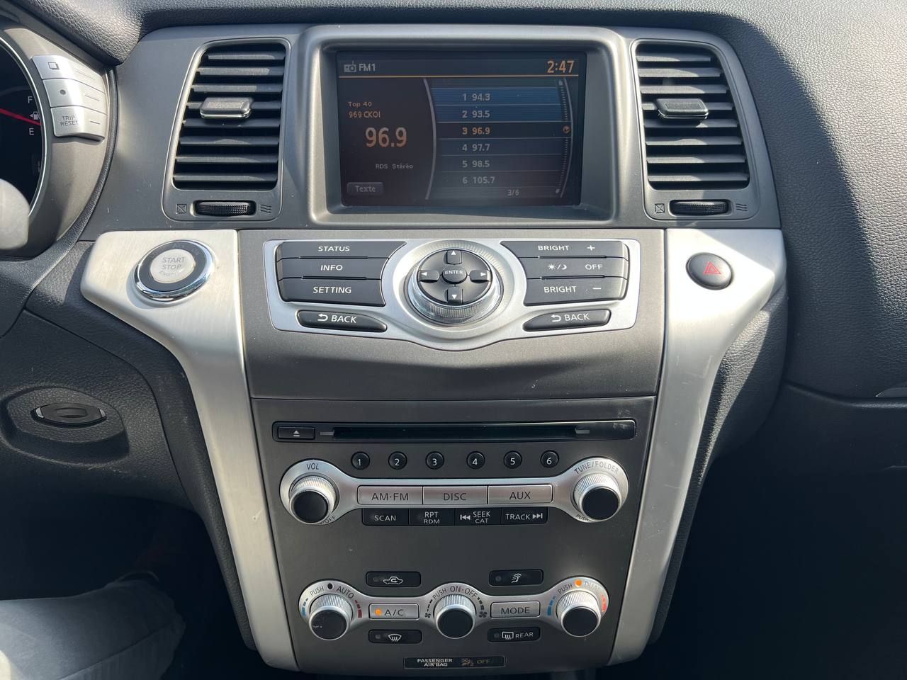 2014 Nissan Murano SV**AWD**Toit ouvrant**SIEGES EN CUIR**CAMERA DE RECUL** Navigation**SIEGES CHAUFFANTS** Image principale