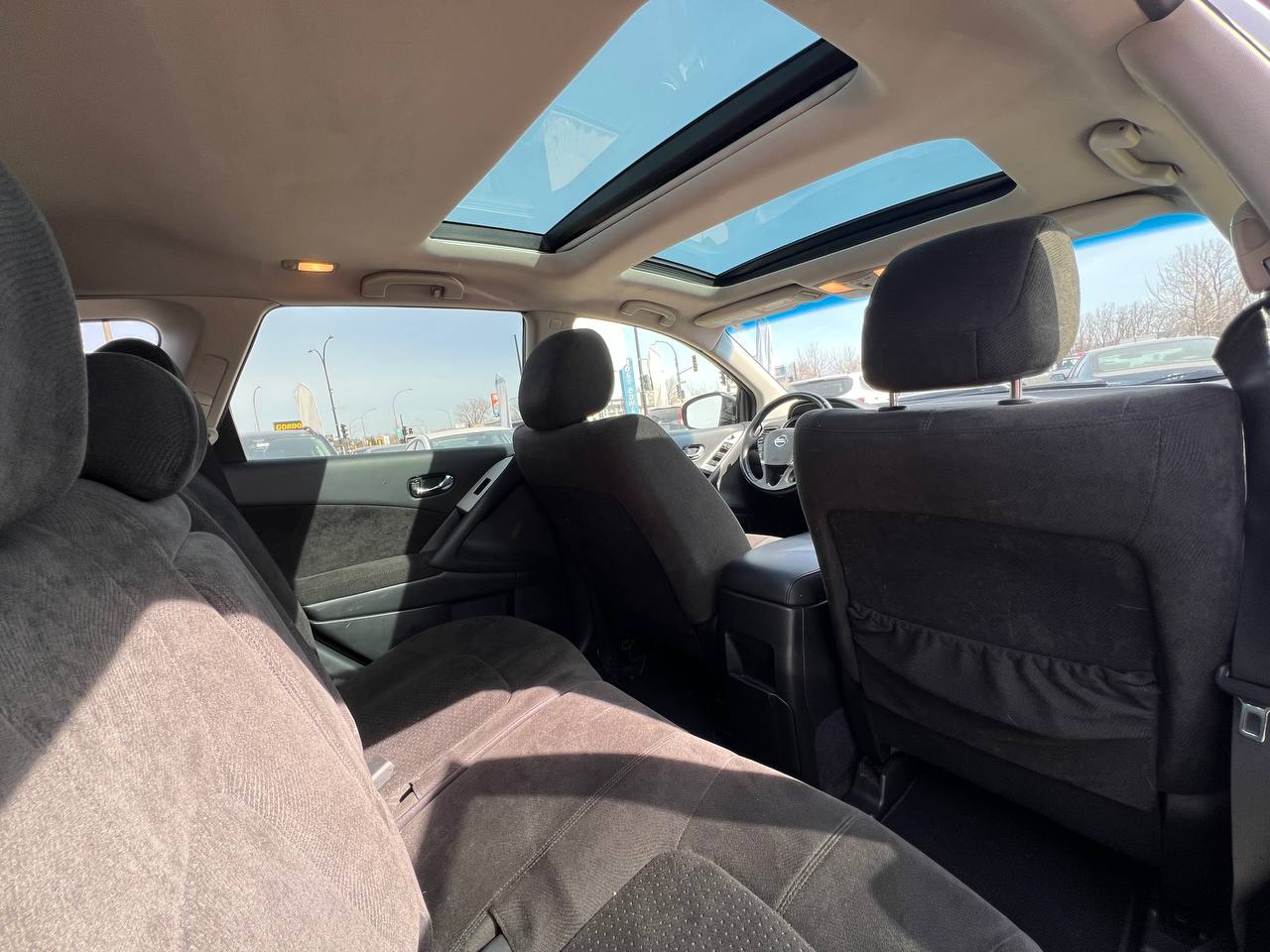 2014 Nissan Murano SV**AWD**Toit ouvrant**SIEGES EN CUIR**CAMERA DE RECUL** Navigation**SIEGES CHAUFFANTS** Image principale