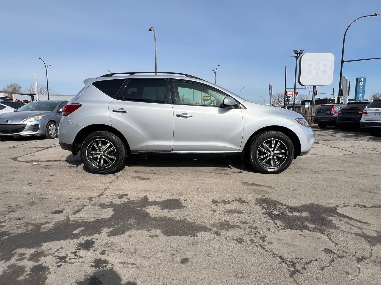 2014 Nissan Murano SV**AWD**Toit ouvrant**SIEGES EN CUIR**CAMERA DE RECUL** Navigation**SIEGES CHAUFFANTS** Image principale