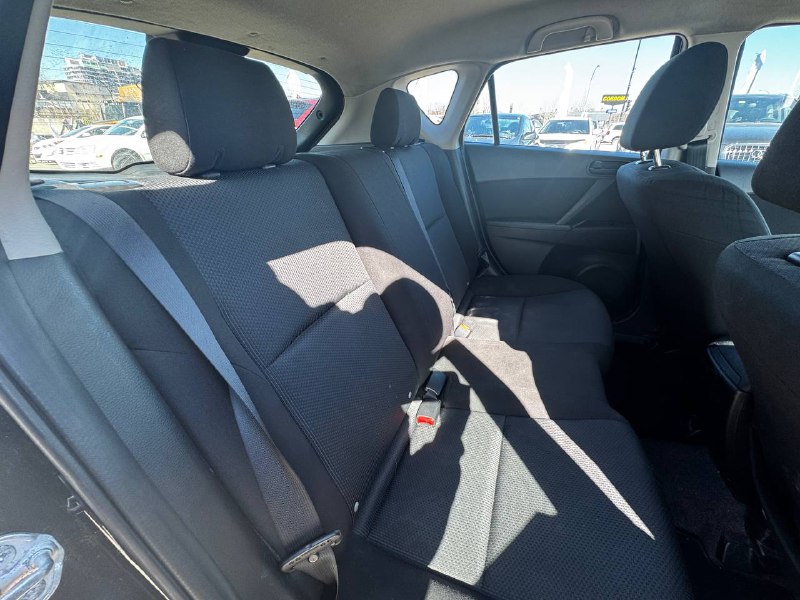 2011 Mazda 3 GX**MAGS**Jamais Accidente** Image principale