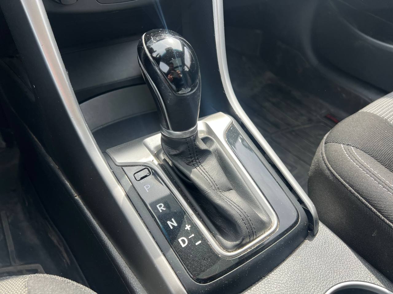 2013 Hyundai Elantra GT GLS**TOIT OUVRANT PANARAMIQUE**SIEGES CHAUFFANTS**MAGS** Image principale