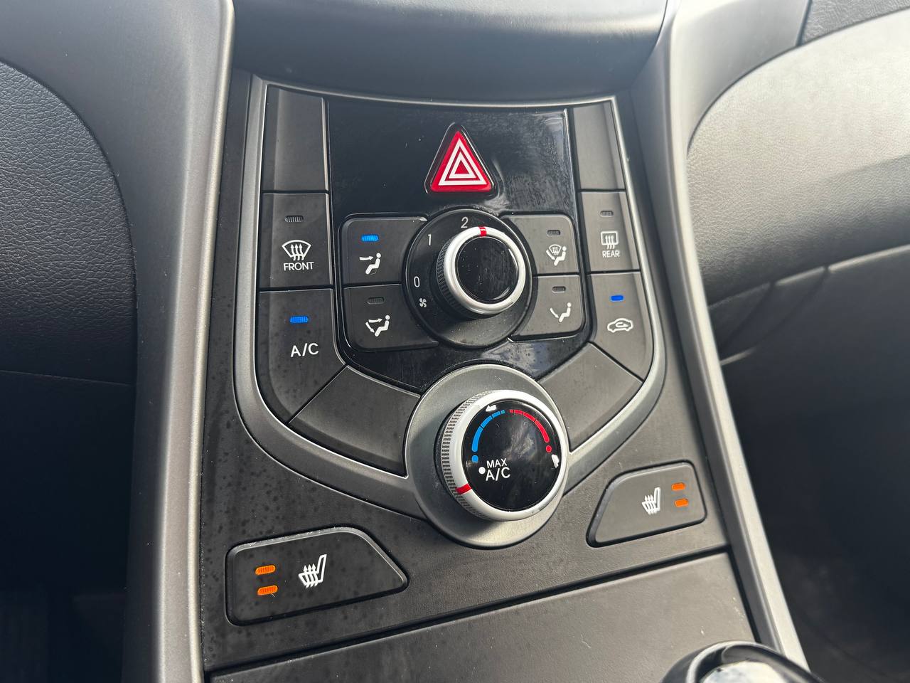 2015 Hyundai Elantra GL**SIEGES CAUFFANTS** Image principale