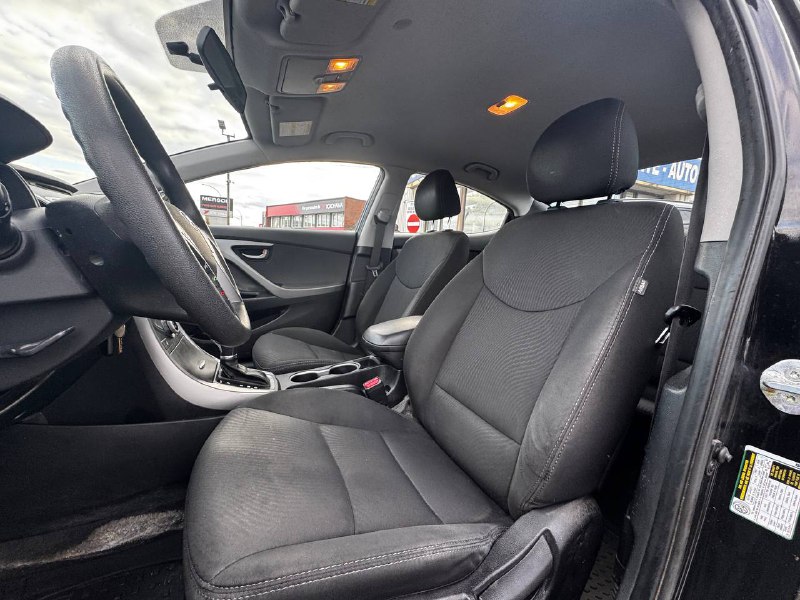2015 Hyundai Elantra GL**SIEGES CAUFFANTS** Image principale