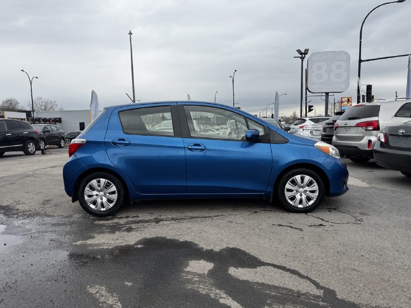 2012 Toyota Yaris LE**BAS KILOMETRAGE** Image principale
