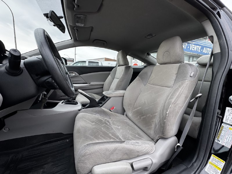 2012 Honda Civic LX**COUPE**MANUELLE**PRIX EN SPECIAL** Image principale