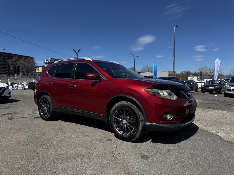 2015 Nissan Rogue SL**AWD**TOIT PANORAMIQUE**CAMERA DE RECULE**SIEGES EN CUIR**NAVIGATION**VOLANT CHAUFFANTS**SIEGES CHAUFFANTS** Image principale