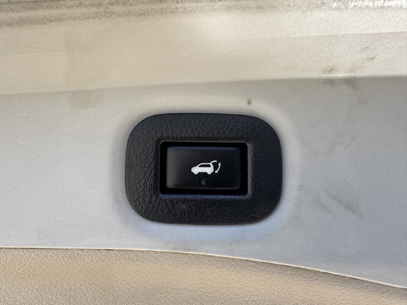 2015 Nissan Rogue SL**AWD**TOIT PANORAMIQUE**CAMERA DE RECULE**SIEGES EN CUIR**NAVIGATION**VOLANT CHAUFFANTS**SIEGES CHAUFFANTS** Image principale