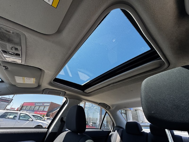 2015 Mitsubishi Lancer LIMITED**TOIT OUVRANT**SIEGES CHAUFFANTS**MAGS**AIRCLIM** Image principale