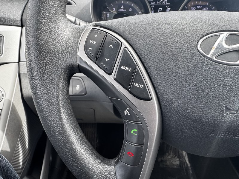 2013 Hyundai Elantra GL**SIEGES CHAUFFANTS**MODE ECO**REGULATEURE DE VITESSE** Image principale