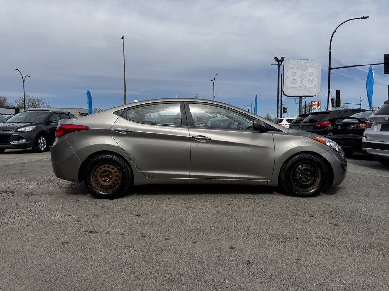 2013 Hyundai Elantra GL**SIEGES CHAUFFANTS**MODE ECO**REGULATEURE DE VITESSE** Image principale