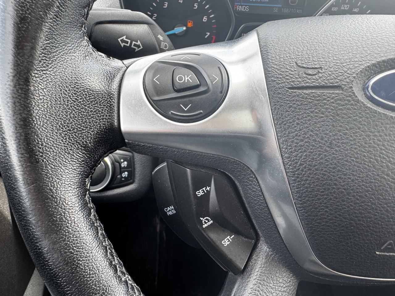 2015 Ford Escape Titanium**AWD**Toit Ouvrant**CamÉra de Recul**SIEGES EN CUIR**Navigation**SIEGES CHAUFFANTS**MAGS** Image principale
