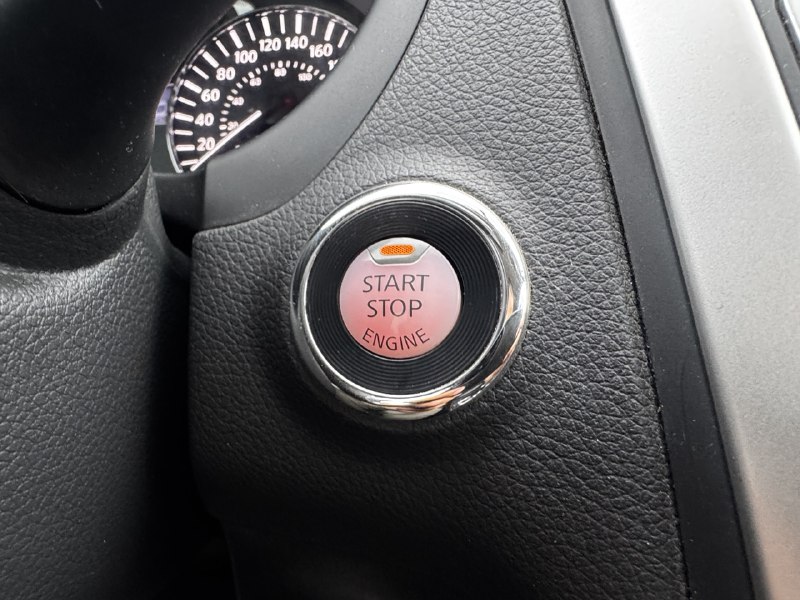 2016 Nissan Altima 2.5**Camera de recul**ALERTE ANGLE MORT**SIEGES CHAUFFANTS**MAGS**PUSH TO START** Image principale