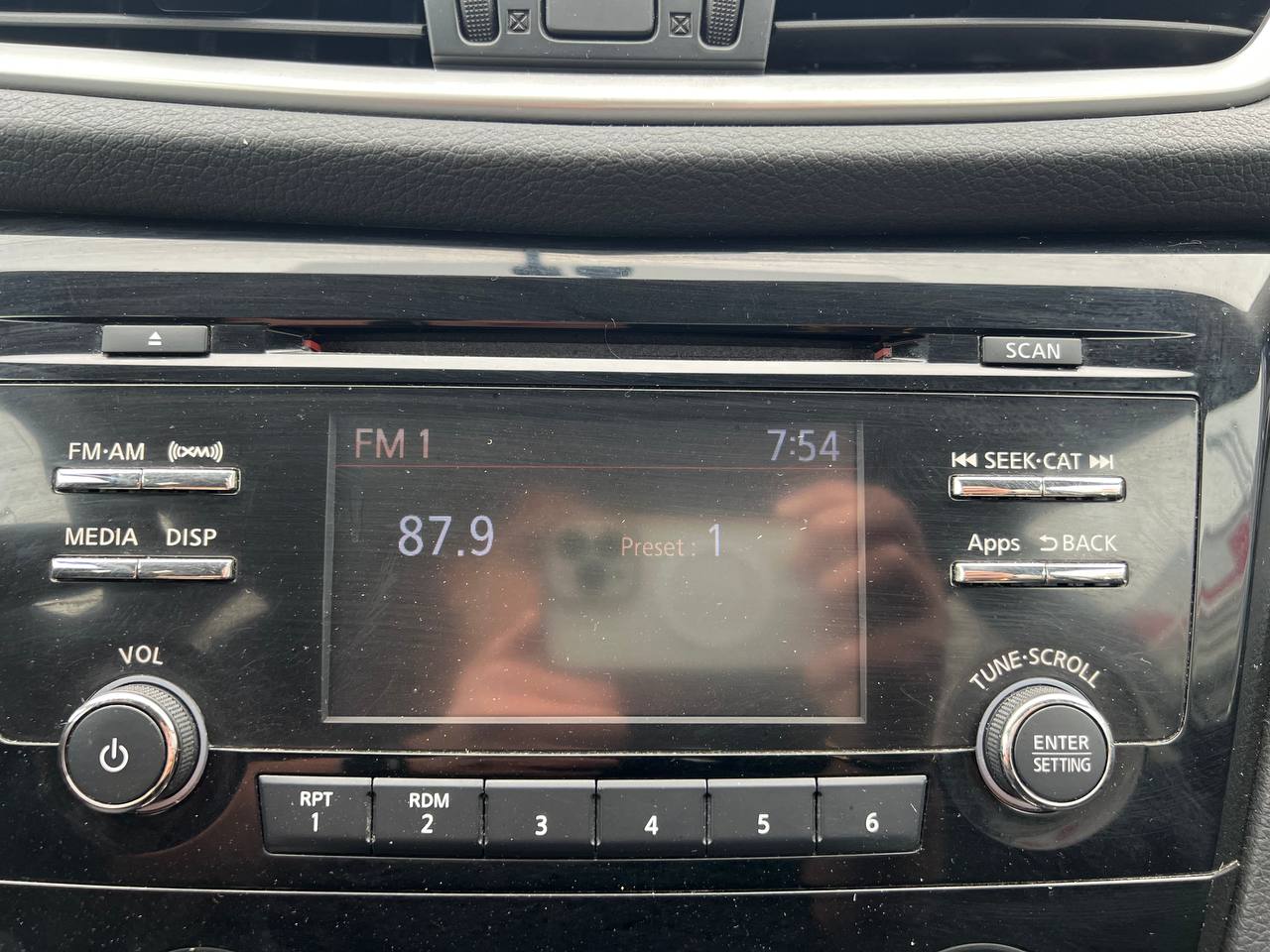 2015 Nissan Rogue SV**AWD**CERTIFIÉ Par la SAAQ**TOIT PANORAMIQUE**CAMERA DE RECULE**SIEGES CHAUFFANTS** Image principale