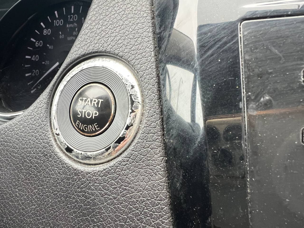 2015 Nissan Rogue SV**AWD**CERTIFIÉ Par la SAAQ**TOIT PANORAMIQUE**CAMERA DE RECULE**SIEGES CHAUFFANTS** Image principale