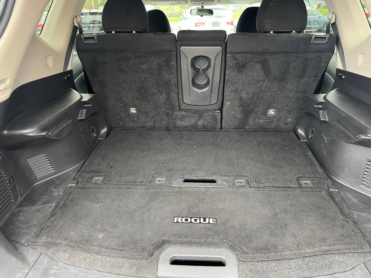2015 Nissan Rogue SV**AWD**CERTIFIÉ Par la SAAQ**TOIT PANORAMIQUE**CAMERA DE RECULE**SIEGES CHAUFFANTS** Image principale