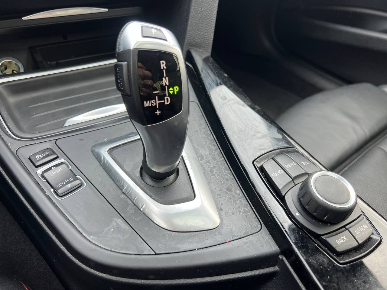 2014 BMW 320i xDrive 320i xDrive**AWD**TOIT OUVRANT**VOLANT CHAUFFANTS**SIEGES  EN CUIR**SIEGES CHAUFFANTS** Image principale