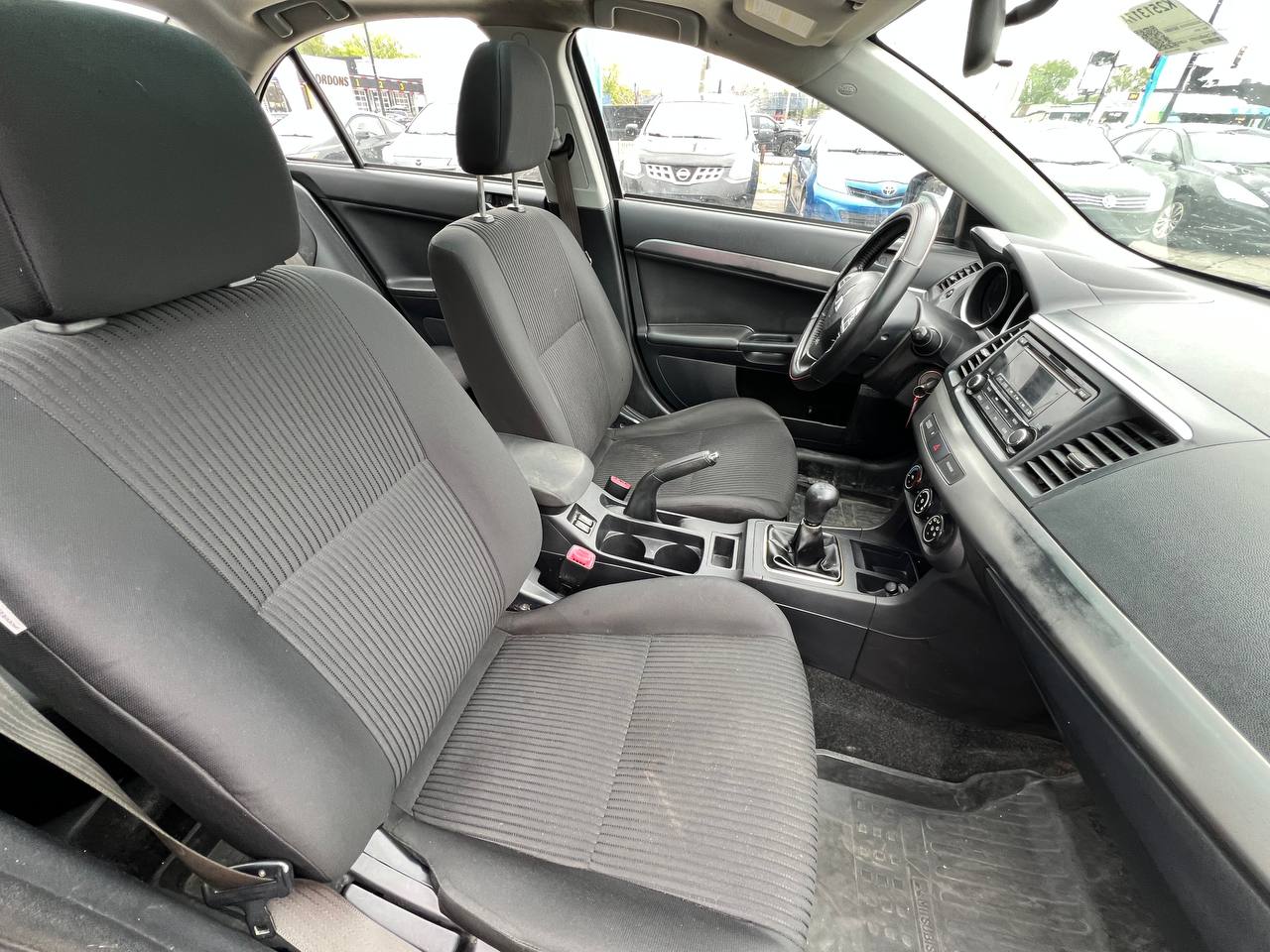 2015 Mitsubishi Lancer LIMITED** Jamais accidente**TOIT OUVRANT**SIEGES CHAUFFANTS**MAGS**AIRCLIM** Image principale
