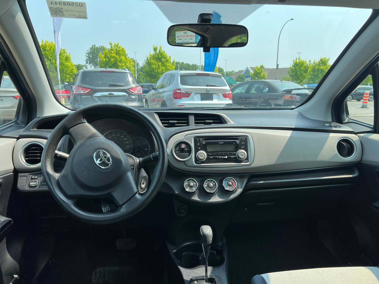2012 Toyota Yaris LE**Un PropriÉtaire**Jamais accidente **BAS KILOMETRAGE** Image principale