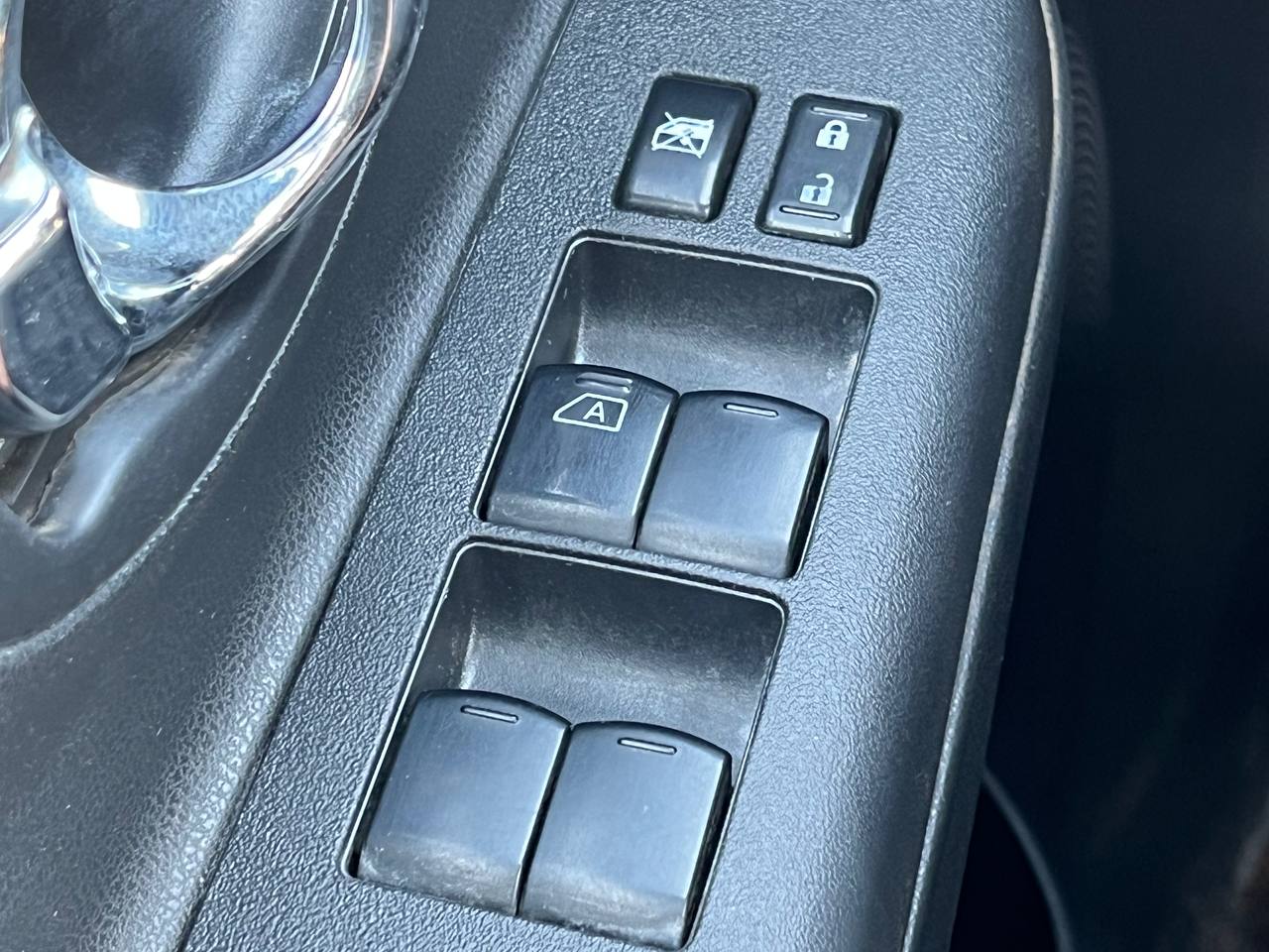 2015 Nissan Micra SV**CAMERA DE RECUL**SIEGES CHAUFFANTS**REG DU VITESSE*** Image principale