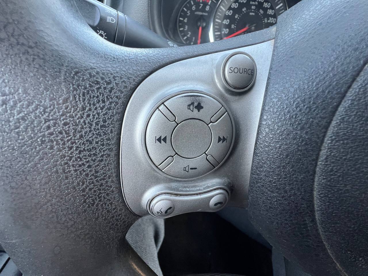 2015 Nissan Micra SV**CAMERA DE RECUL**SIEGES CHAUFFANTS**REG DU VITESSE*** Image principale