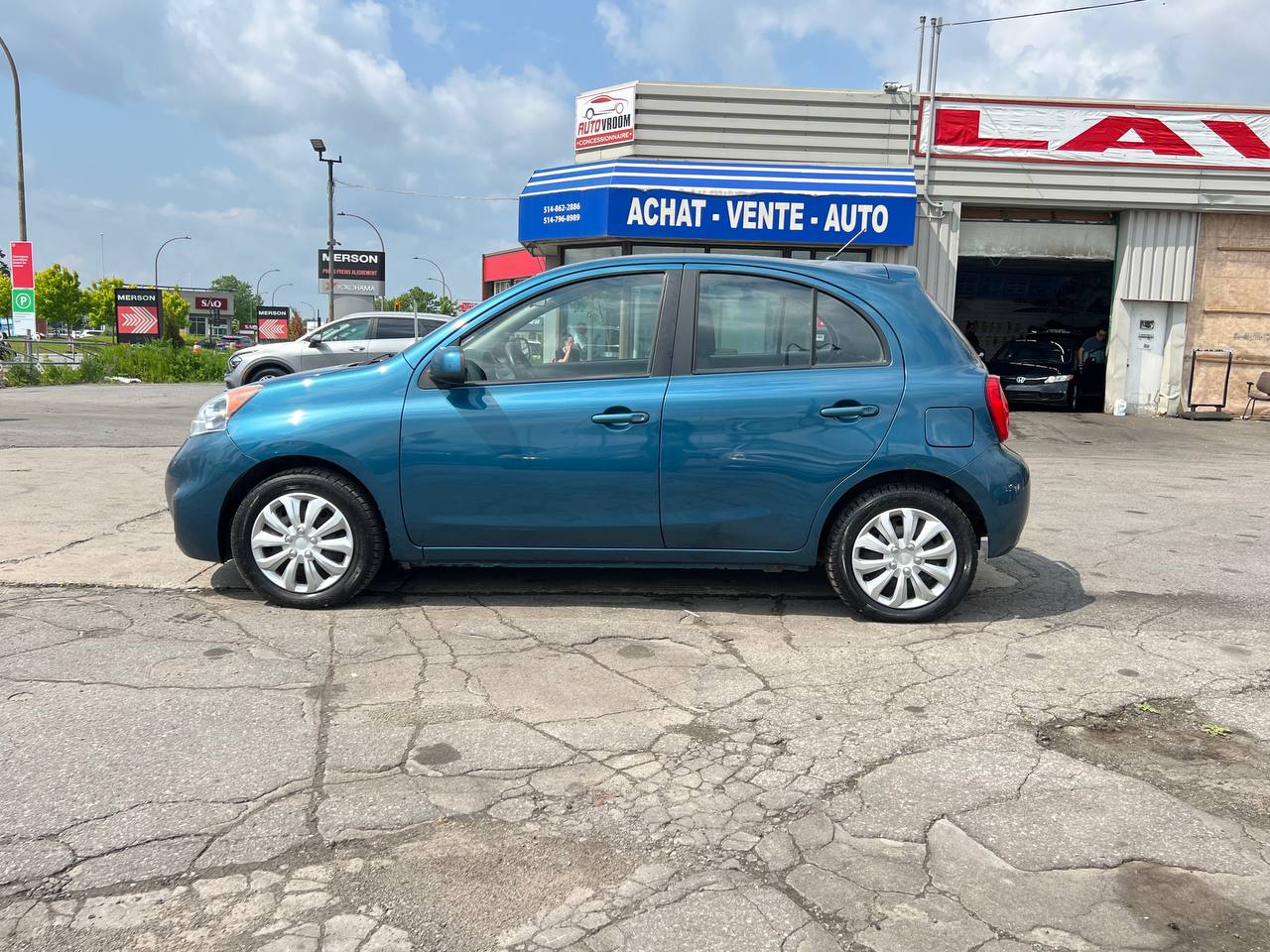 2015 Nissan Micra SV**CAMERA DE RECUL**SIEGES CHAUFFANTS**REG DU VITESSE*** Image principale