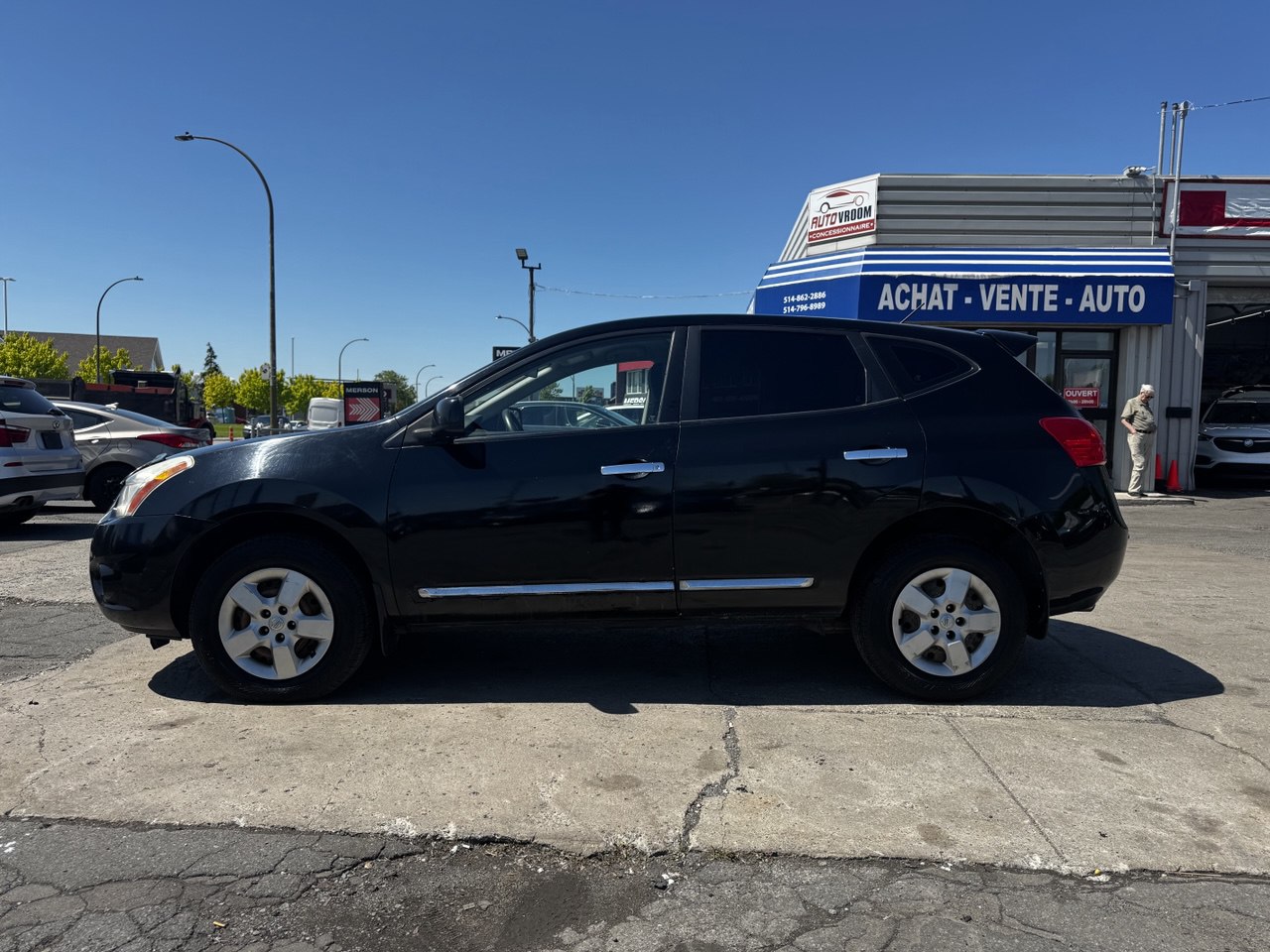 2013 Nissan Rogue S** Main Image