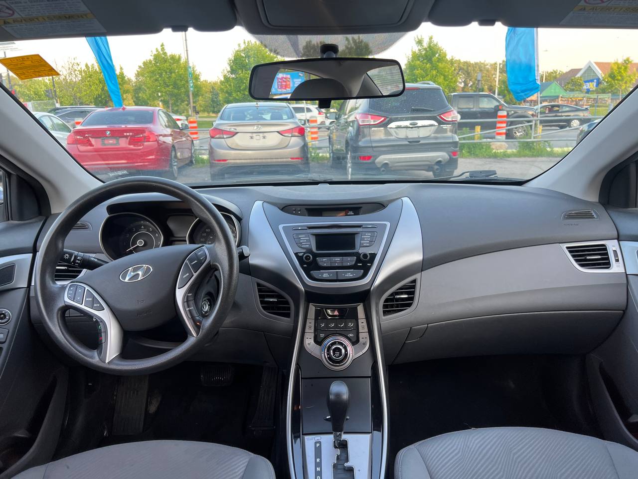 2013 Hyundai Elantra GL**SAAQ CERTIFIEE**SIEGES CHAUFFANTS** Main Image