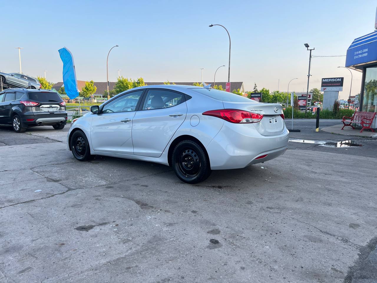 2013 Hyundai Elantra GL**SAAQ CERTIFIEE**SIEGES CHAUFFANTS** Main Image