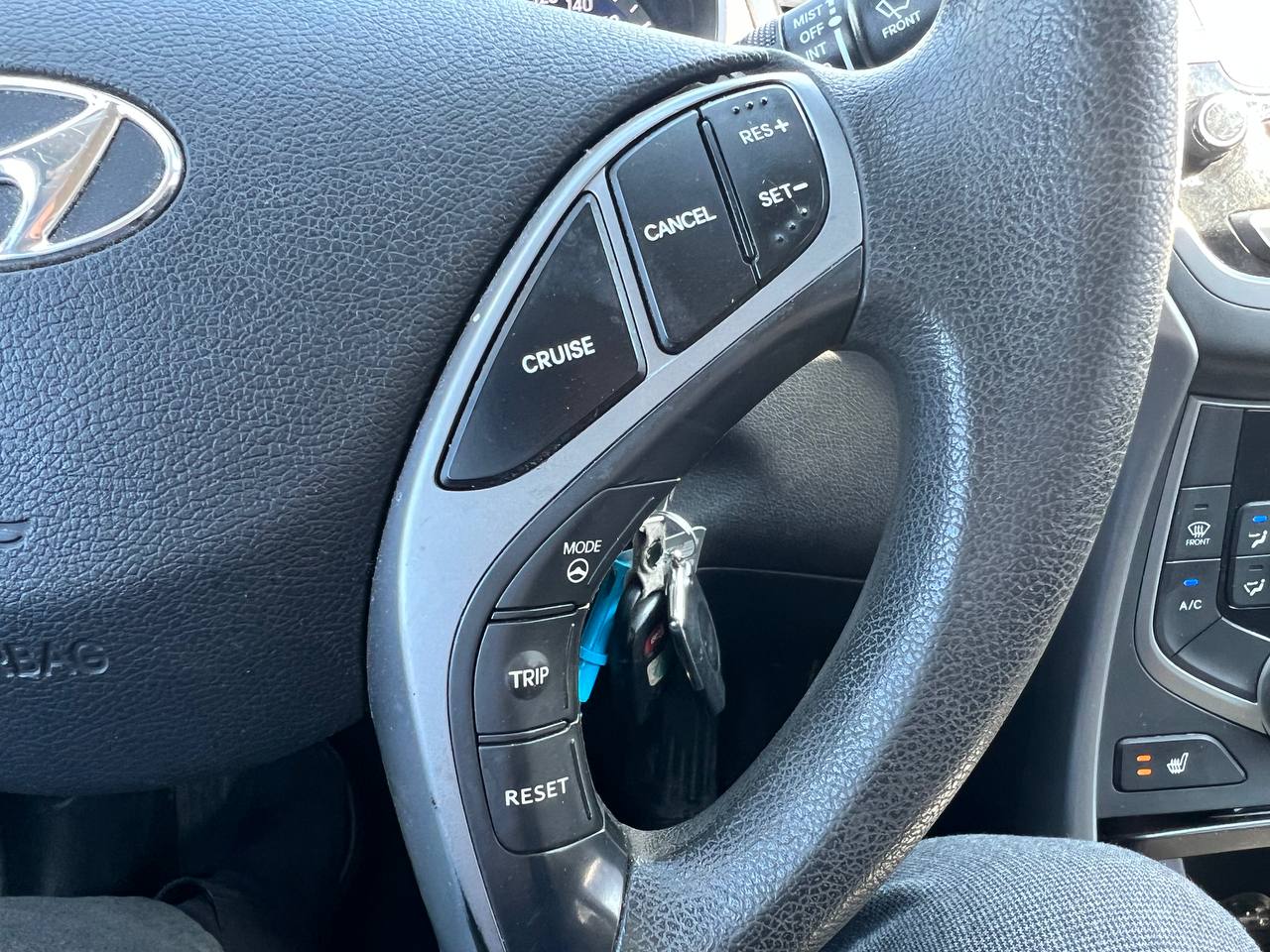 2015 Hyundai Elantra GL**SIEGES CHAUFFANTS**BLUETOOTH** Image principale