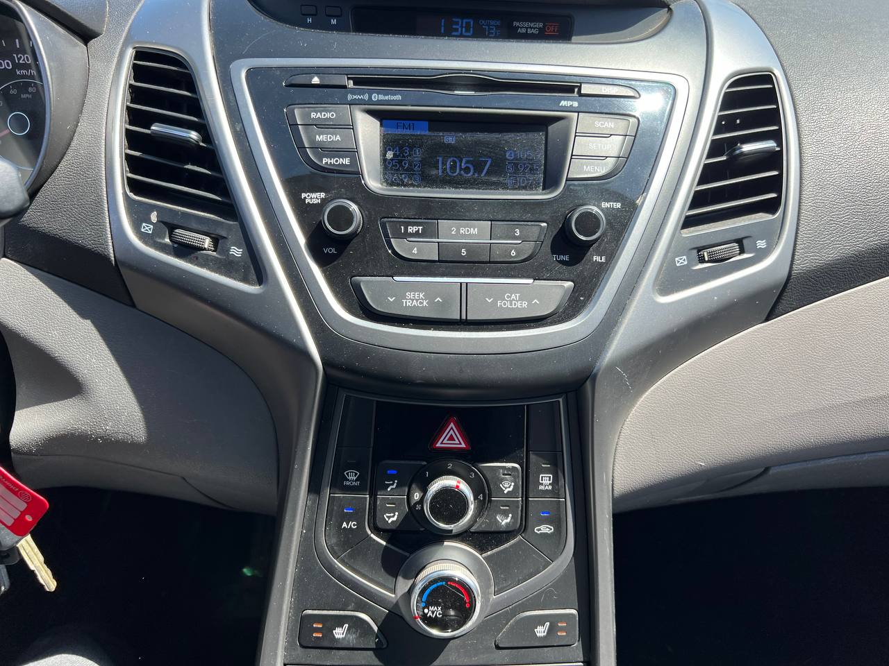 2014 Hyundai Elantra GL**SIEGES CHAUFFANTS**DÉmarreur À Distance** Main Image