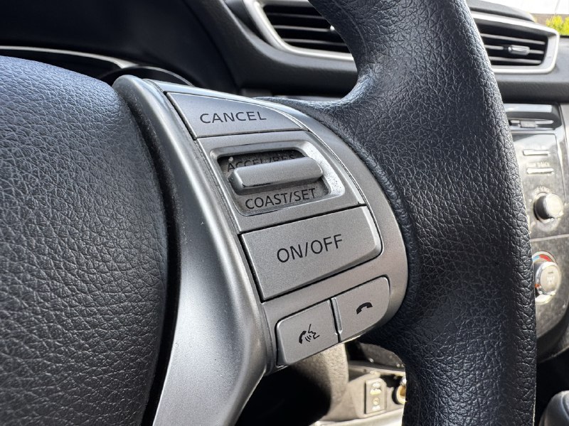 2016 Nissan Rogue SV**AWD**CAMERA DE RECULE**SIEGES CHAUFFNATS**MAGS**SIEGES ELECTRIC** Main Image