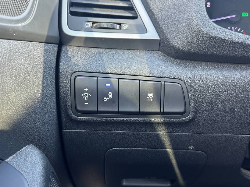 2017 Hyundai Tucson SE**AWD**Jamais accidente**Un PropriÉtaire**CUIR**TOIT PANORAMIQUE**VOLANT CHAUFFNATS**SIEGES CHAUFFANTS**MAGS**CAMERA DE RECULE** Image principale