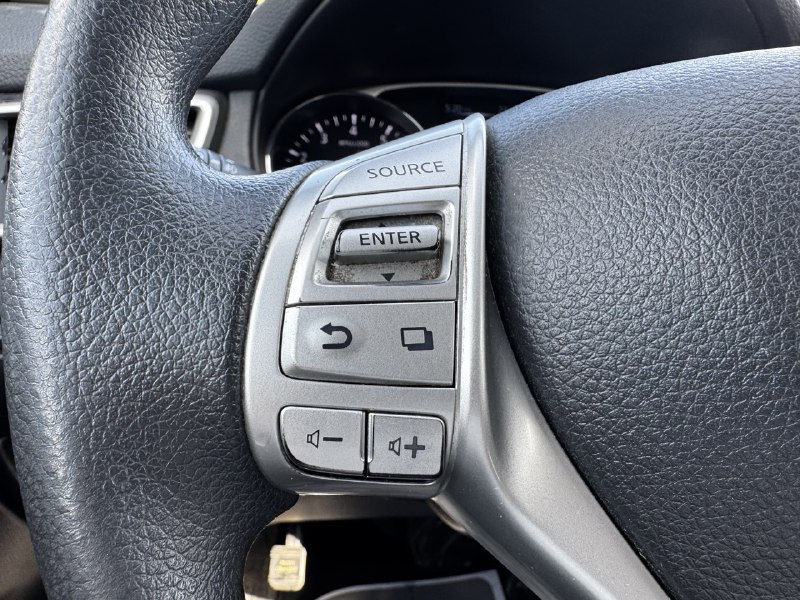 2016 Nissan Rogue SV**AWD**CAMERA DE RECULE**SIEGES CHAUFFNATS**MAGS**SIEGES ELECTRIC** Main Image