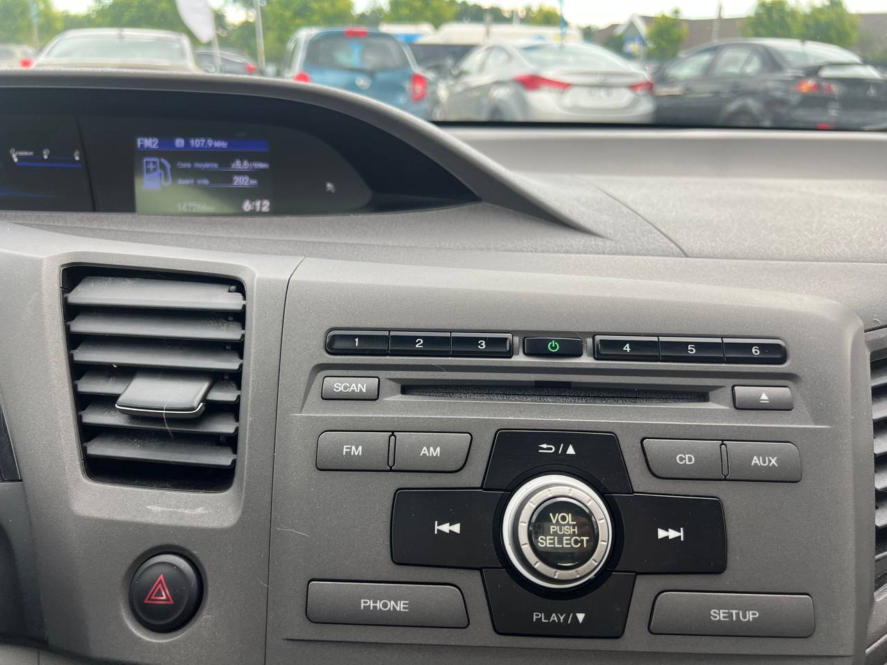 2012 Honda Civic LX** Image principale