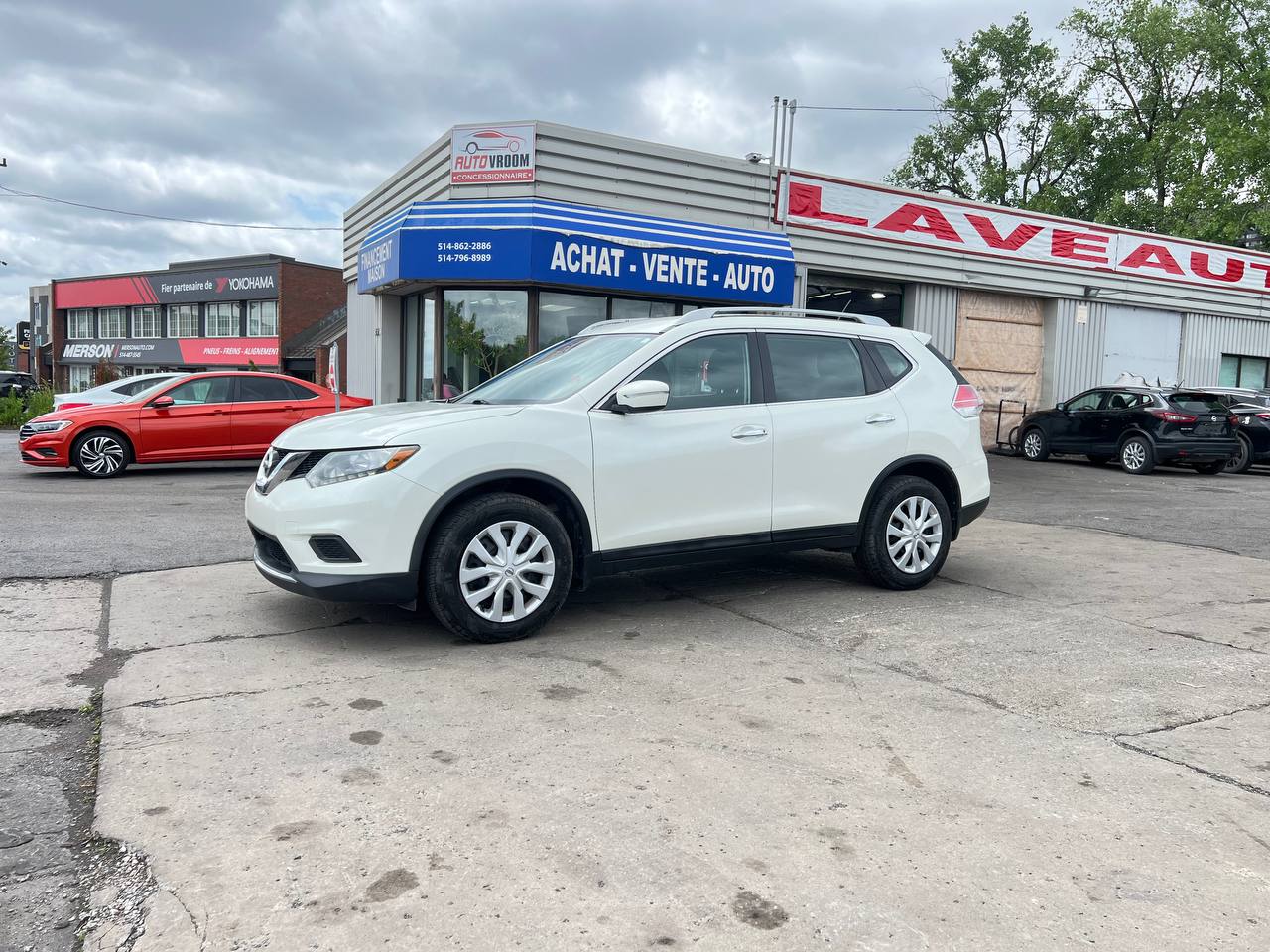 2015 Nissan Rogue SV**Jamais accidentÉ**CAMERA DE RECULE**SIEGES CHAUFFNATS** Image principale