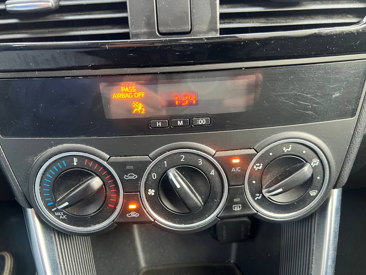 2014 Mazda CX-5 GX**JAMAIS ACCIDENTEE**UNE SEULE PROPRIO**MAGS**SIEGES CHAUFFANTS**PUSH TO STRAT**NAVIGATION** Image principale