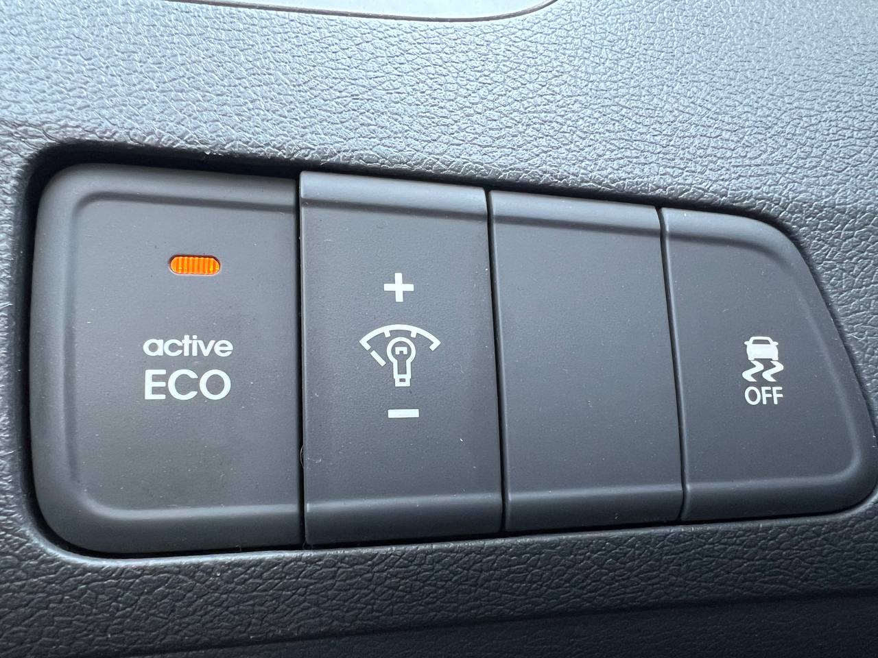 2013 Hyundai Elantra GL**SAAQ CERTIFIEE**SIEGES CHAUFFANTS** Image principale