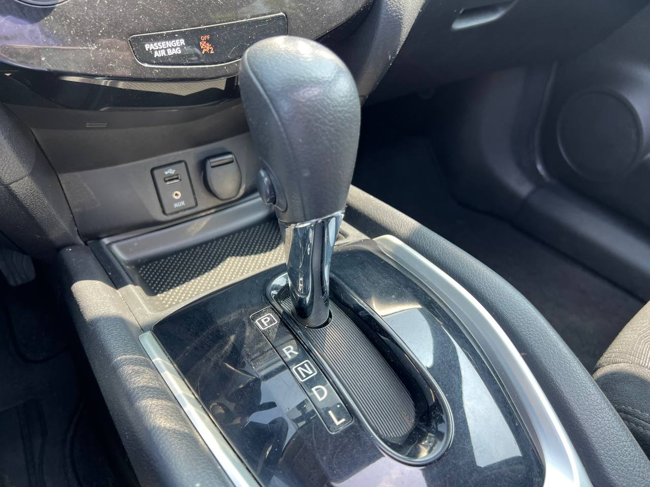 2014 Nissan Rogue SV**AWD**TOIT OUVRANT PANORAMIQUE**CAMERA DE RECULE**SIEGES CHAUFFNATS** Image principale