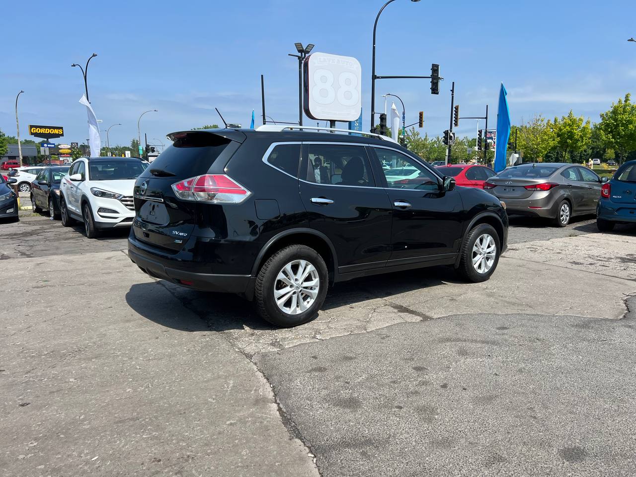 2014 Nissan Rogue SV**AWD**TOIT OUVRANT PANORAMIQUE**CAMERA DE RECULE**SIEGES CHAUFFNATS** Image principale