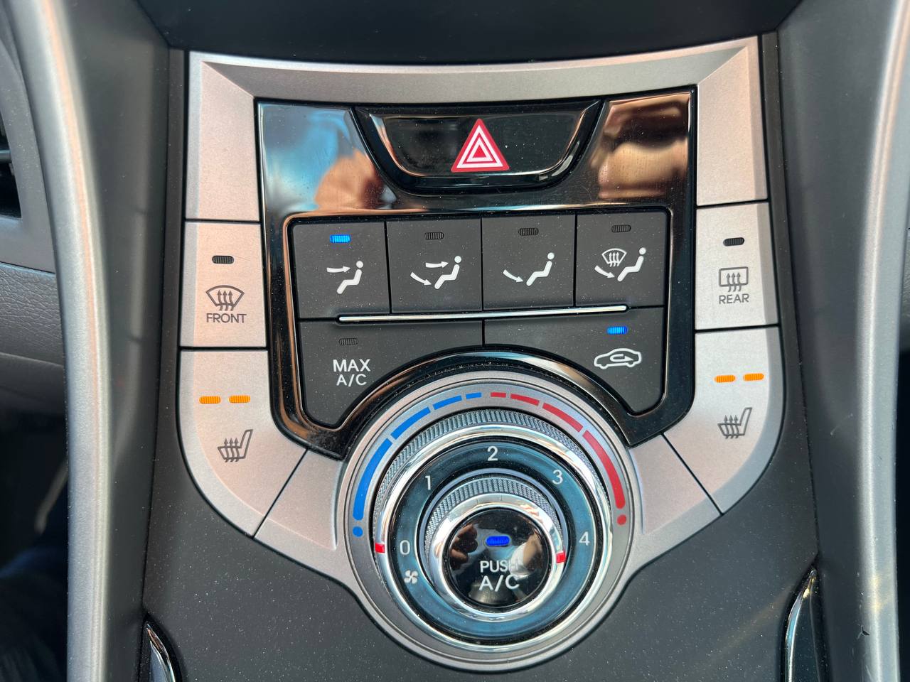 2013 Hyundai Elantra GL**Jamais accidente**SIEGES CHAUFFANTS** Image principale