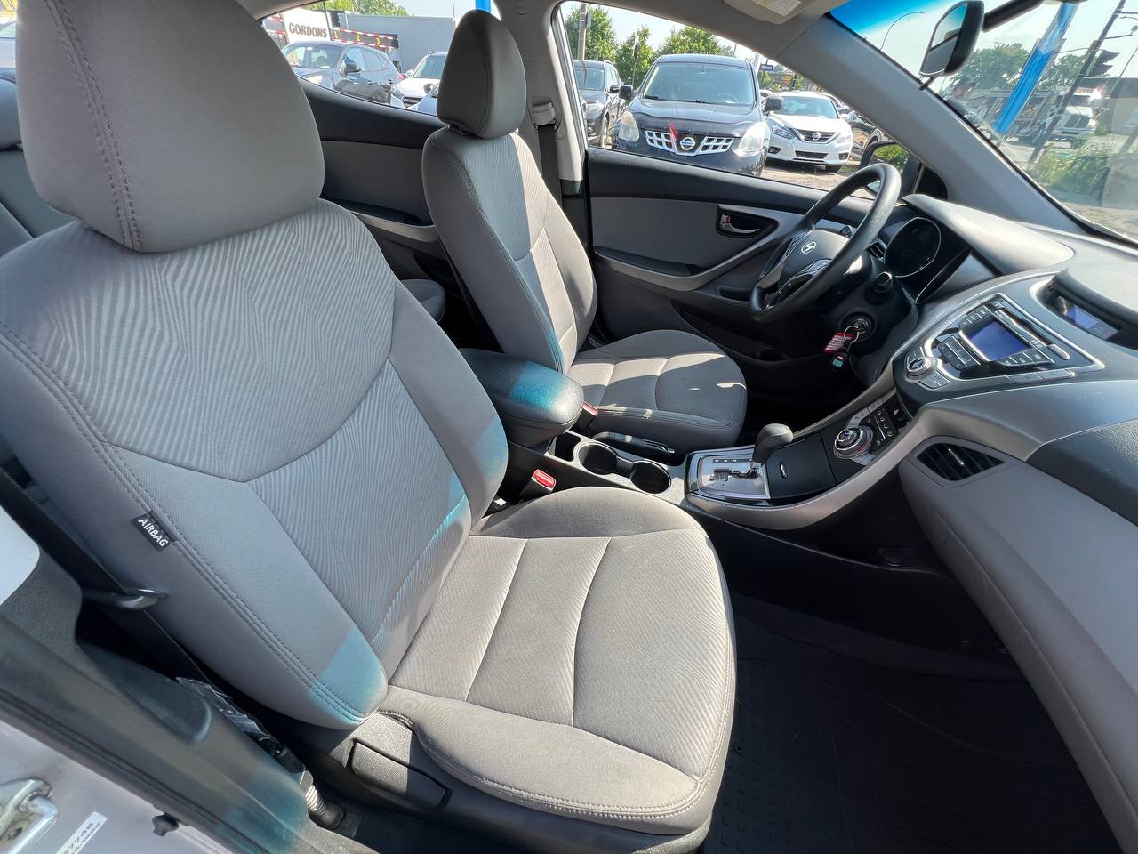 2013 Hyundai Elantra GL**Jamais accidente**SIEGES CHAUFFANTS** Image principale