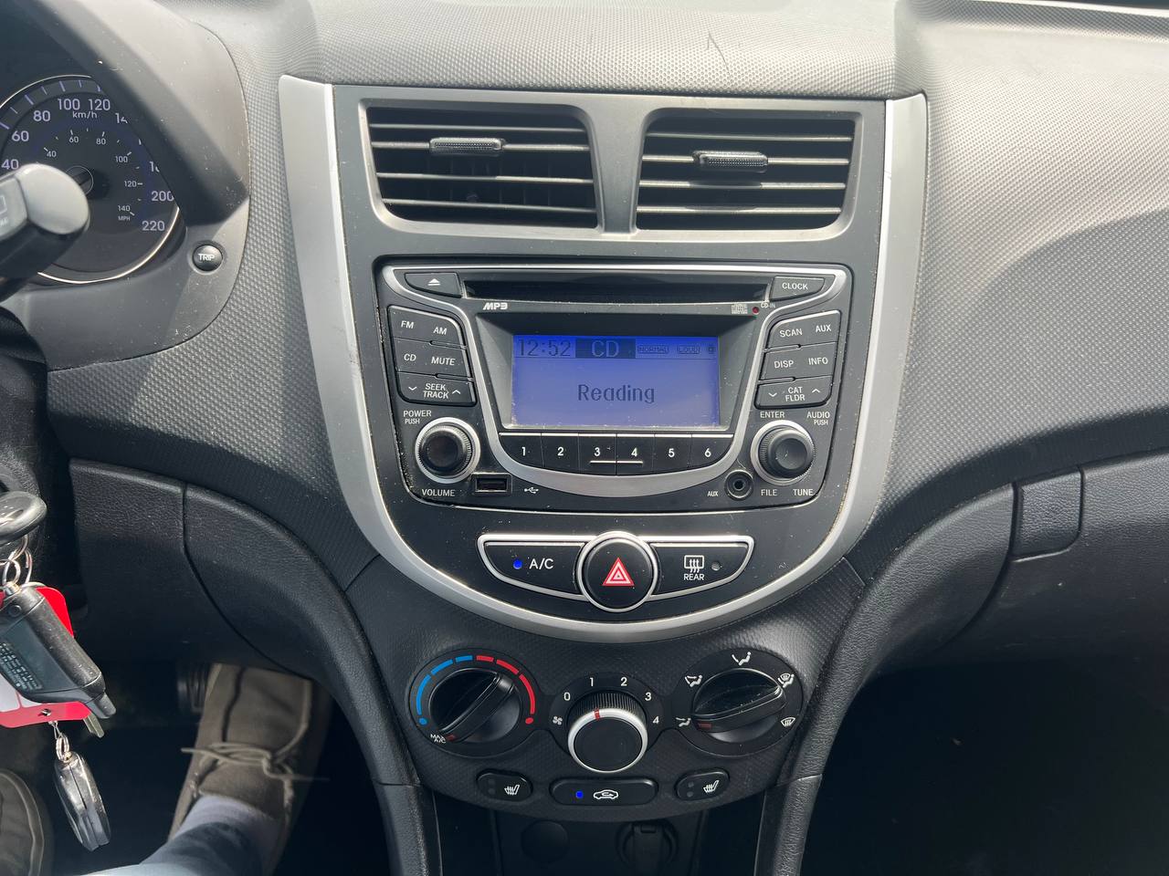 2013 Hyundai Accent GL**SIEGES CHAUFFENT** Image principale