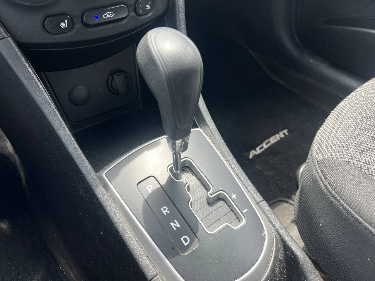 2013 Hyundai Accent GL**SIEGES CHAUFFENT** Image principale