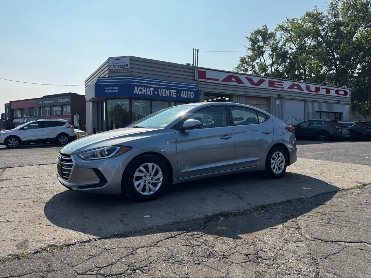 2017 Hyundai Elantra LE**SAAQ CERTIFIEE**SIEGES CHAUFFNATS**MODE ECHO** Main Image