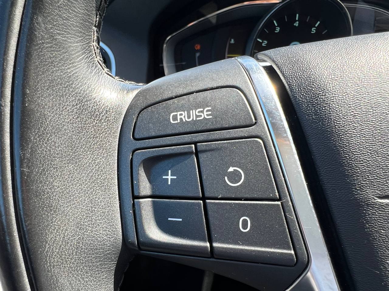 2014 Volvo XC60 3.2**AWD**Toit Ouvrant Panaromique**SIEGES EN CUIR**SIEGES CHAUFFANTS**SIEGES CHAUFFANTS ARRIERE**VOLANT CHAUFFANTS**MAGS** Main Image