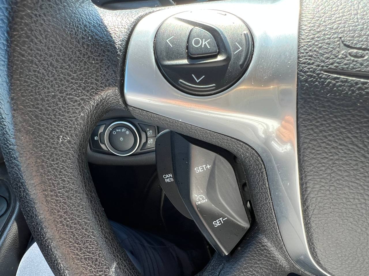 2015 Ford Escape SE**AWD**SAAQ CERTIFIEE**Jamais accidente**CamÉra de Recul**Navigation**SIEGES CHAUFFANTS**MAGS**DÉmarreur À Distance** Image principale