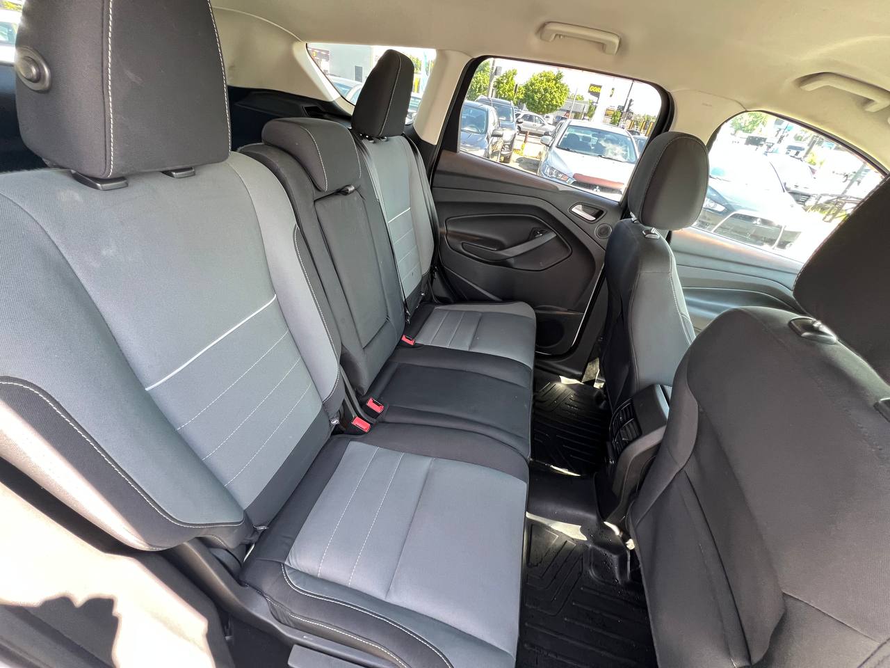 2015 Ford Escape SE**AWD**SAAQ CERTIFIEE**Jamais accidente**CamÉra de Recul**Navigation**SIEGES CHAUFFANTS**MAGS**DÉmarreur À Distance** Image principale